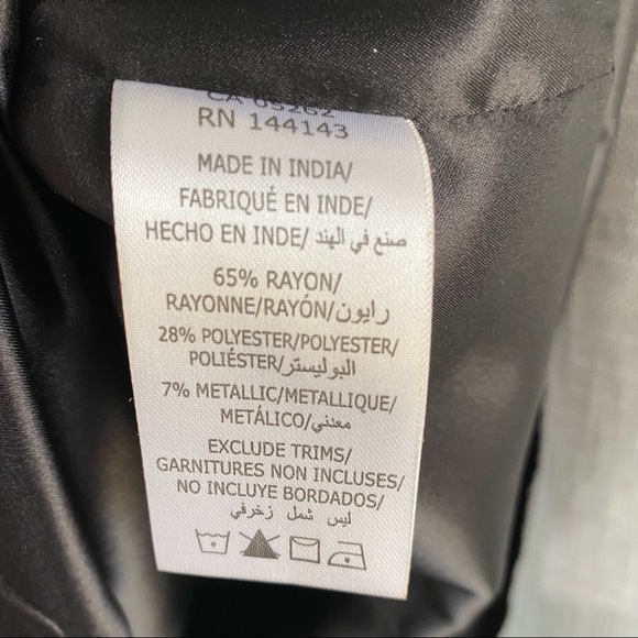 Boutique Metallic Velvet Abstract Maxi Skirt - Picture 7 of 7